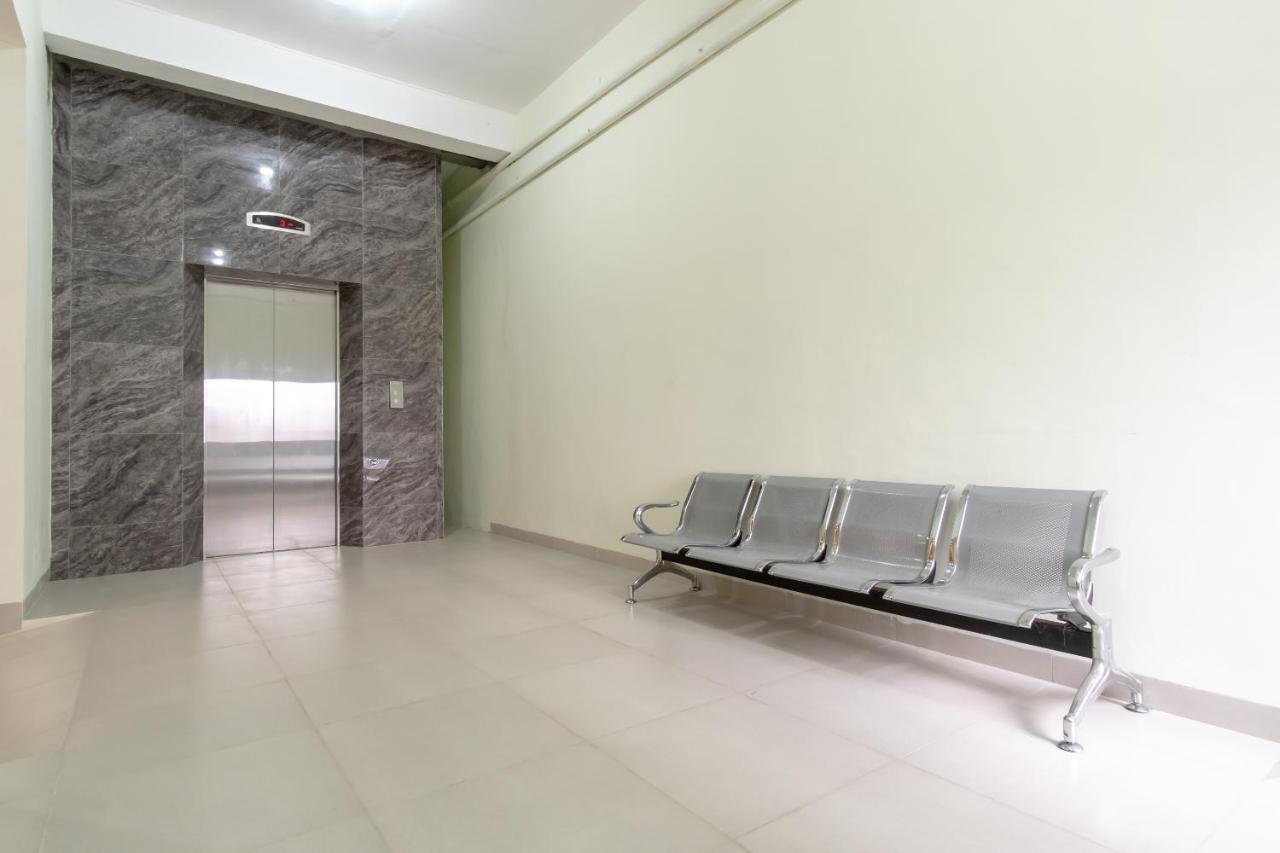 Oyo 1940 Cendana Homestay Syariah Медан Экстерьер фото